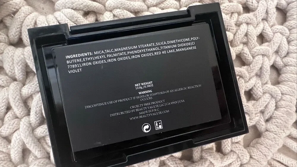 Beauty Vaulte 6 Shade Travel Eyeshadow Pallet New